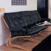カリモク家具本革張（外側：合成皮革）椅子３点セット